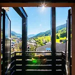 Charming Mountain Penthouse * Aprica