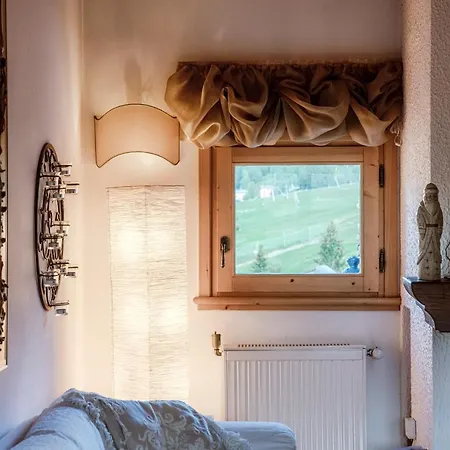 Charming Mountain Penthouse Apartamento Aprica