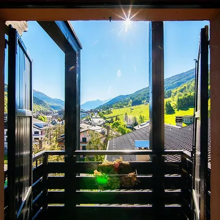 Charming Mountain Penthouse * Aprica