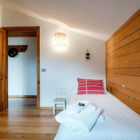 Charming Mountain Penthouse Apartamento *