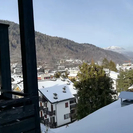 Apartment Charming Mountain Penthouse *